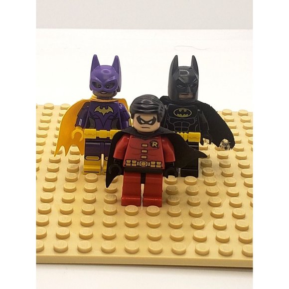 Lego Lot Minifigure Batman Batgirl and Robin Super Heroes  Marvel Avengers C0269 - Picture 1 of 6